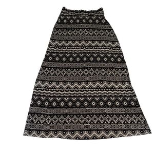 Mascara women black and gray tribal print Maxi skirt Sz M